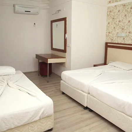 Yeni Astral Hotel